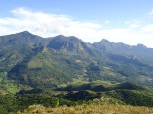 The Knuckles Mountain Range